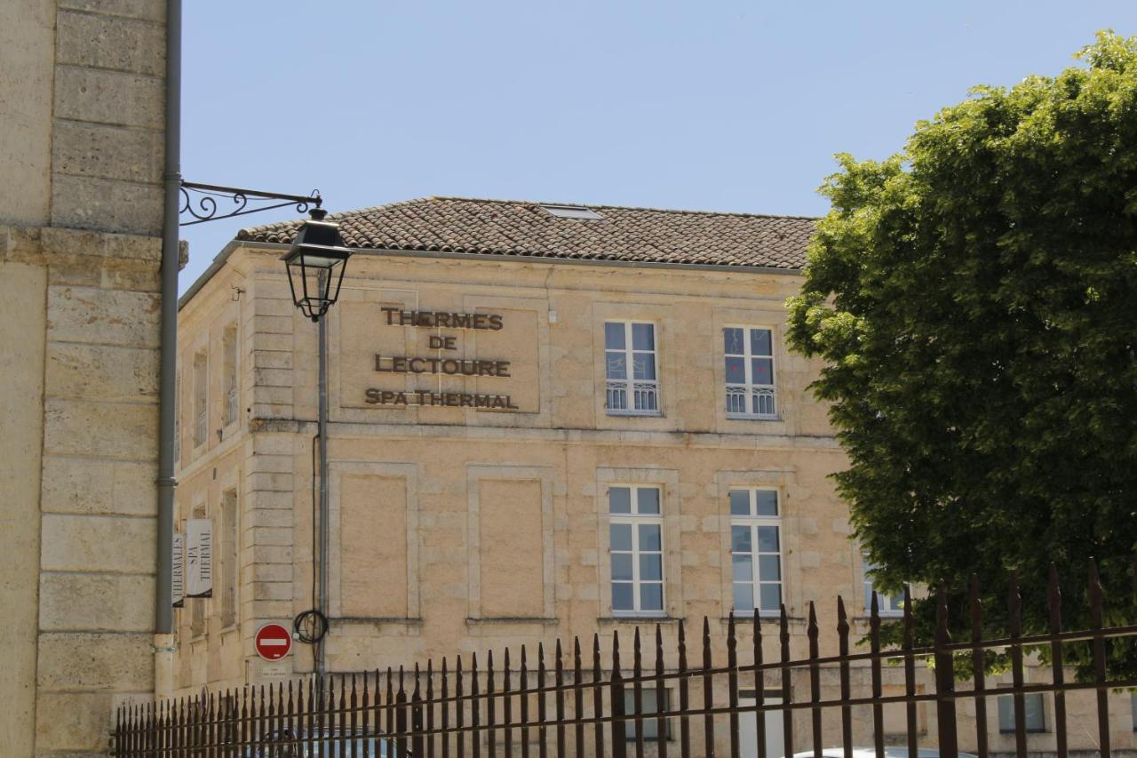 College Des Doctrinaires Lectoure Exterior foto